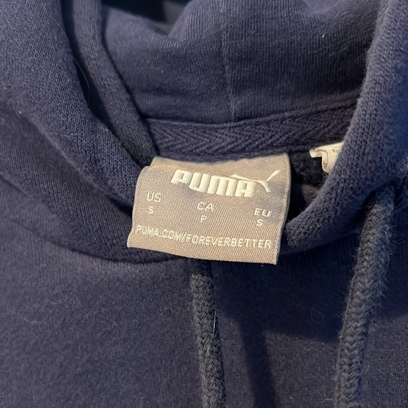 Puma bundle 2 Puma hoodies and 3 joggers - Picture 5 of 9